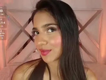 Chaturbate Live Sex Cam of thalia_gomez__