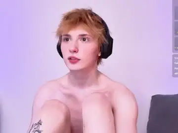 Chaturbate Live Sex Cam of kessy_white