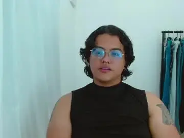 Chaturbate Nude Webcam of dan_blous