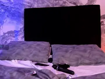 Chaturbate Live Sex Cam of ethaancox