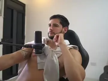 Chaturbate Live Sex of saimonhot1