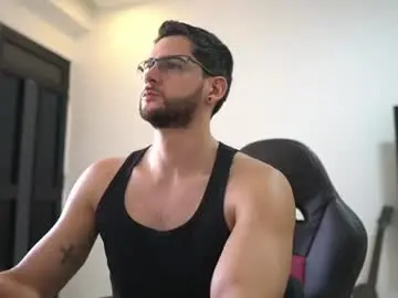 Chaturbate Free Porn Cam of saimonhot1