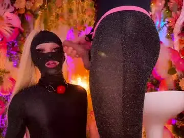 Chaturbate Live Sex Cam of spicysluts