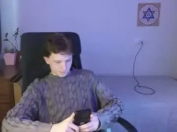 Chaturbate Live Sex Cam of artycropp