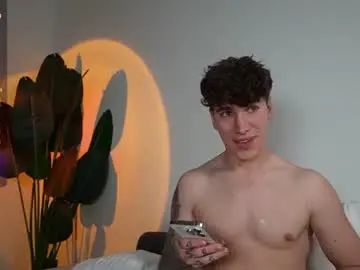 Chaturbate Adult Video Chat of evan_white_
