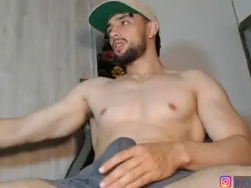 Chaturbate Free Live Porn of ivanhot279