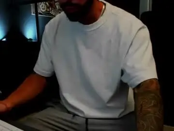 Chaturbate Free Live Porn of arongrant
