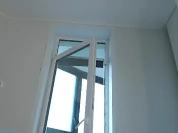 Chaturbate Live Sex Cam of playwithmil