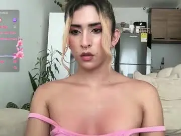 Chaturbate Sex Cam of isa__fox_1