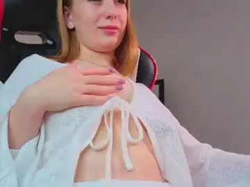 Chaturbate Watch Live Sex Cams of nikkibenz03