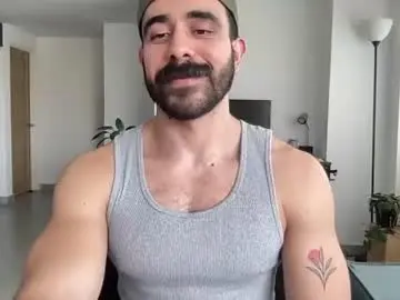Chaturbate Live Sex Cam of alexdimartino