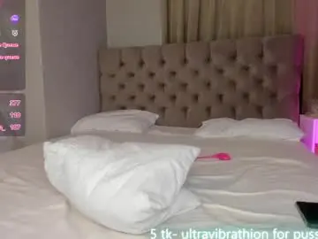 Chaturbate Watch Live Sex Cams of luna_vibee
