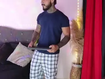 Chaturbate Live Sex Cam of john_and_louis
