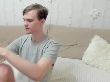 Chaturbate Live Sex Cam of yueslang