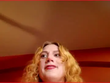 Chaturbate Sex Cam of zina_sofia