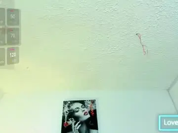 Chaturbate Free Porn Cam of skay_wish