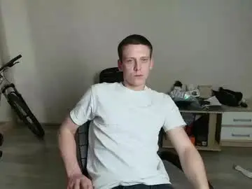Chaturbate Sex Cam of mikimaus0101