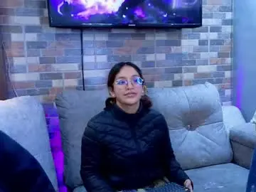 Chaturbate Watch Live Sex Cams of roxxie_fox