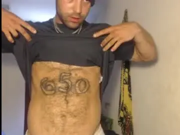 Chaturbate Best live sex cam show of izak144