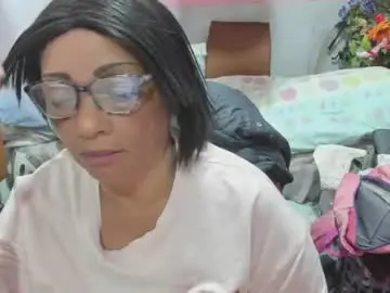 Chaturbate Live Porn of mrs_mommy