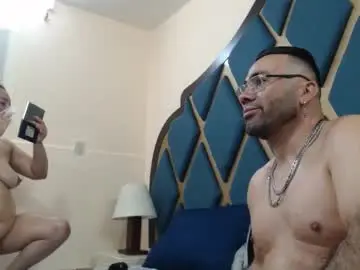 Chaturbate Watch Live Sex Cams of mariham_murath_