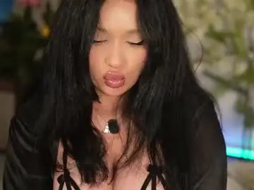 Chaturbate Free Live Porn of moan_4_you