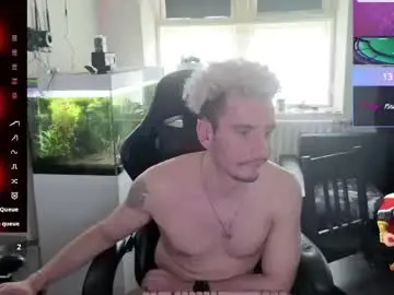 Chaturbate Sex Cam of rayzel_white