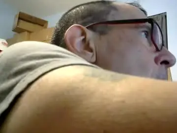 Chaturbate Watch Live Sex Cams of sluttyslave81