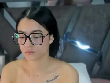 Chaturbate Watch Live Sex Cams of milawink