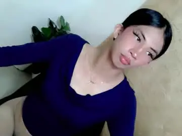 Chaturbate Live Sex Cam of yannafucks