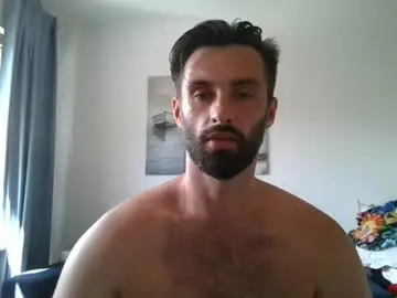 Chaturbate Best live sex cam show of sweettom69
