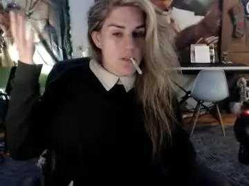 Chaturbate Sex Chat of katiecutie_5