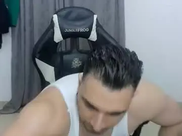 Chaturbate Best live sex cam show of andres180950734