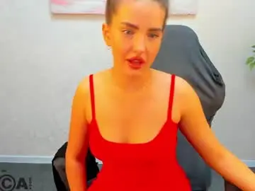 Chaturbate Live Sex Cam of bella__kallen