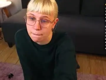 Chaturbate Sex Cam of call_me_heaven