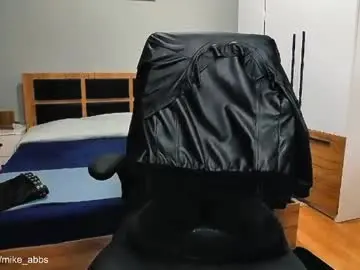 Chaturbate Free Live Porn of mikestrip