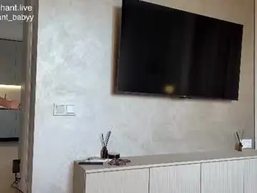Chaturbate Free Porn Cam of enchant_baby_