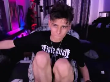 Chaturbate Live Sex Cam of foxicfu