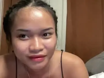 Chaturbate Live Porn of nini_luvskorn