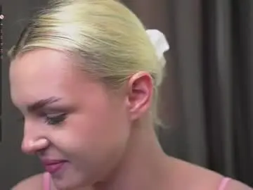 Chaturbate Live Porn of vivid_girls