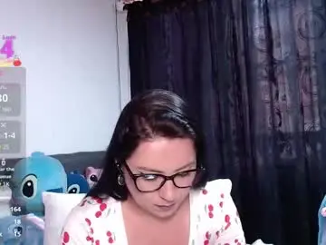 Chaturbate Best live sex cam show of ella_rouse1