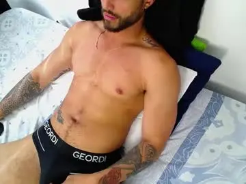 Chaturbate Watch Live Sex Cams of claybrown_