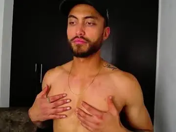 Chaturbate Best live sex cam show of claybrown_