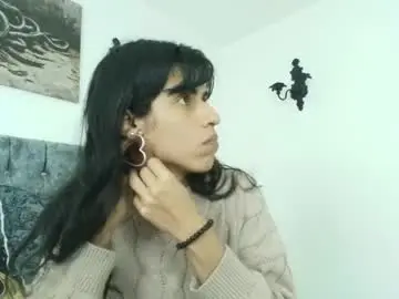 Chaturbate Live Porn of bella_poisonous