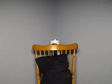 Chaturbate Live Sex Cam of wannaplay1025