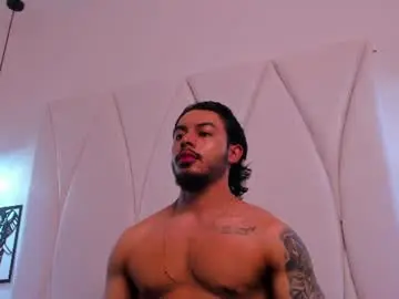 Chaturbate Live Sex of justin_whitejs