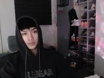 Chaturbate Free Porn Cam of princeadrianx