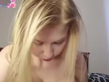 Chaturbate Live Sex Cam of quennabrucker