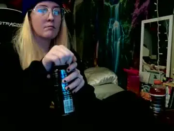 Chaturbate Live Sex Cam of candismiths