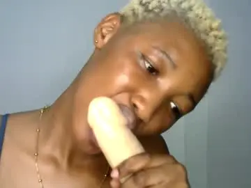 Chaturbate Free Porn Cam of sweet_pussy04